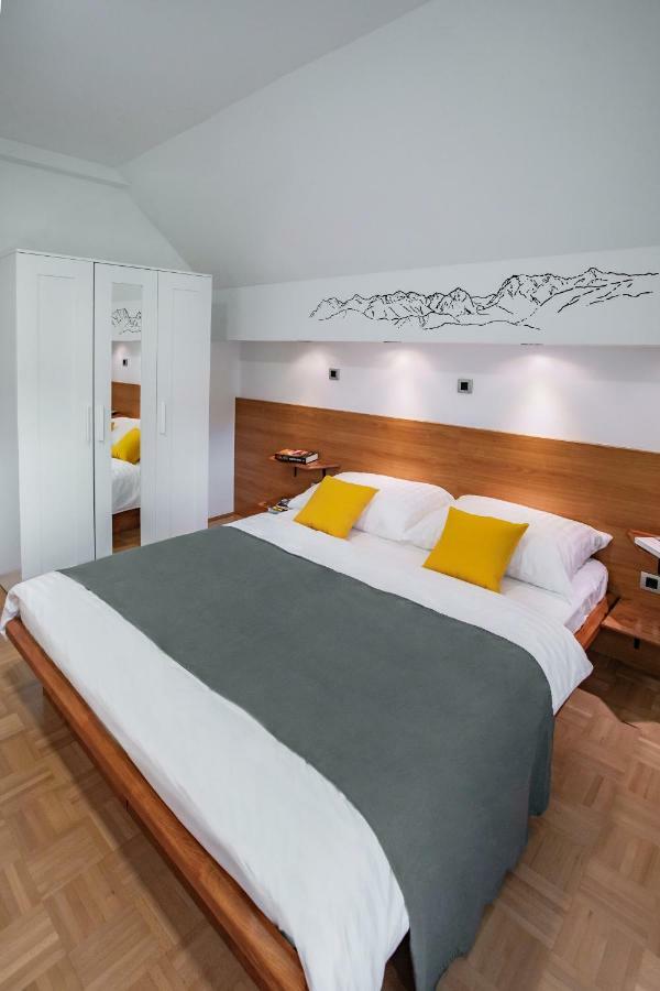 House Of Adventure - The Base To Explore Slovenia Laze v Tuhinju ภายนอก รูปภาพ