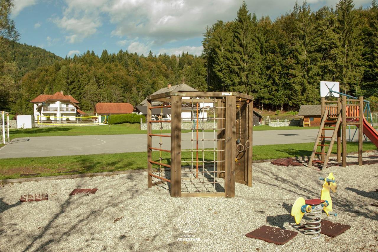 House Of Adventure - The Base To Explore Slovenia Laze v Tuhinju ภายนอก รูปภาพ